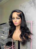 B5 Wig On Hand 18 Body Wave